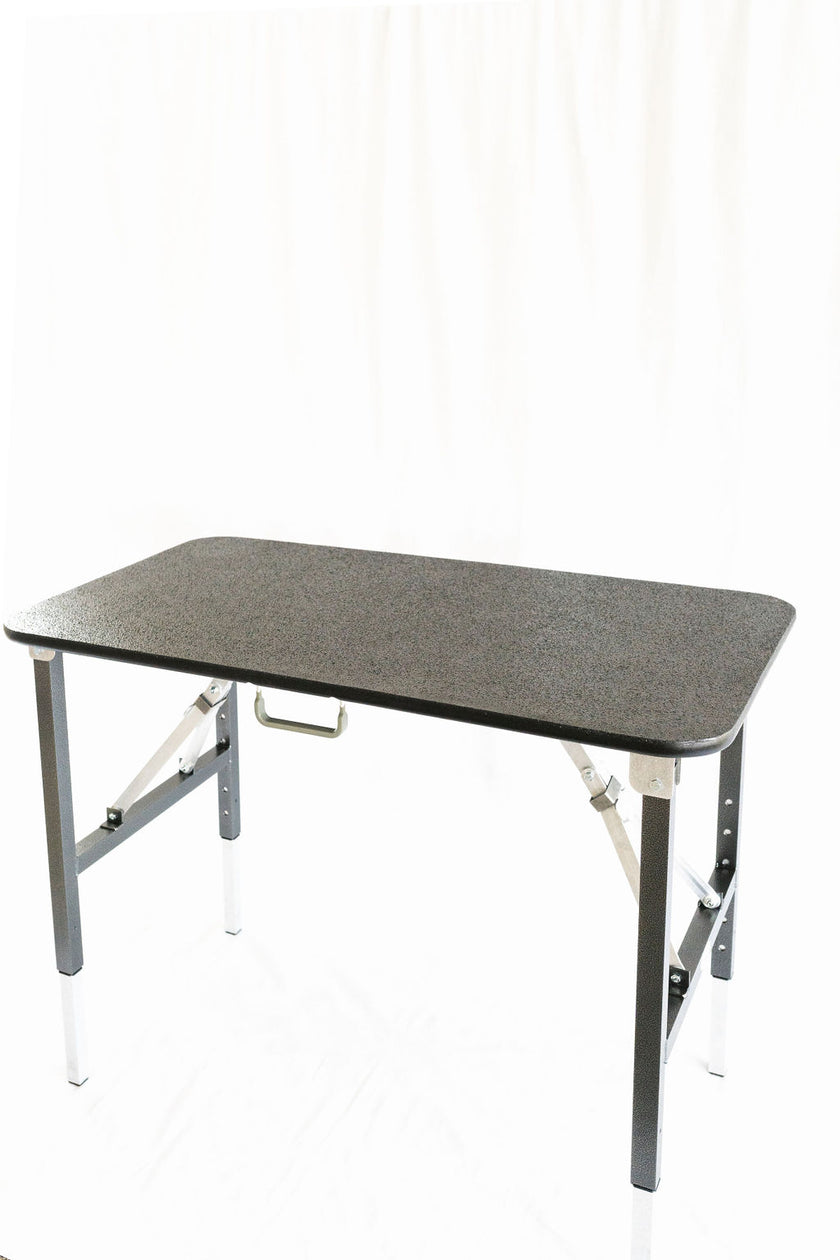 Dog Show Ramp Table Dog Show Grooming Tables and Accessories made in USA | Table Works
